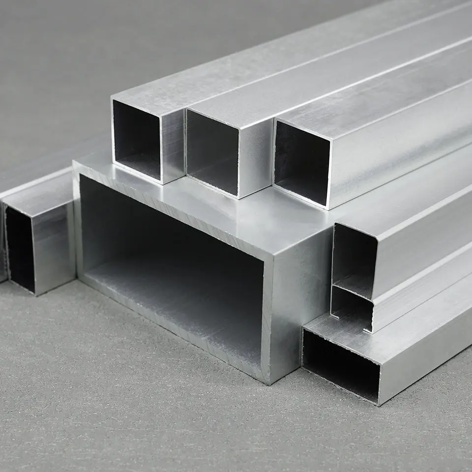 Tubos rectangulares y cuadrados de aluminio anodizado | Servicios de doblado y soldadura personalizados